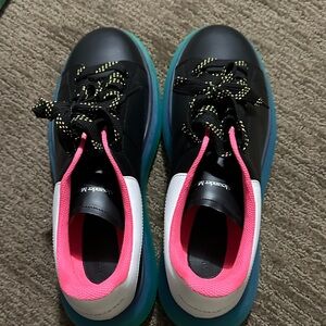 Alexander McQueen Black and Pink men’s Sneakers